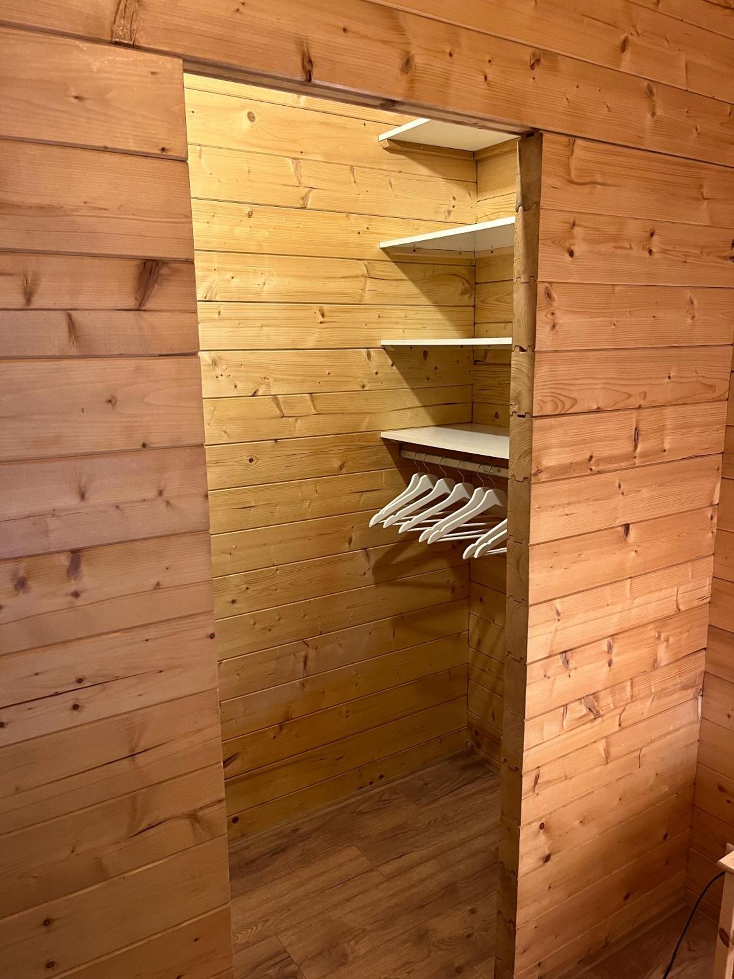 Luxe En Ruim Chalet Met Airco Bij Leekstermeer Matsloot Buitenkant foto